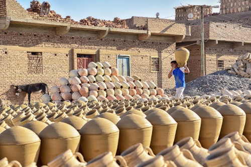 Pottery Story