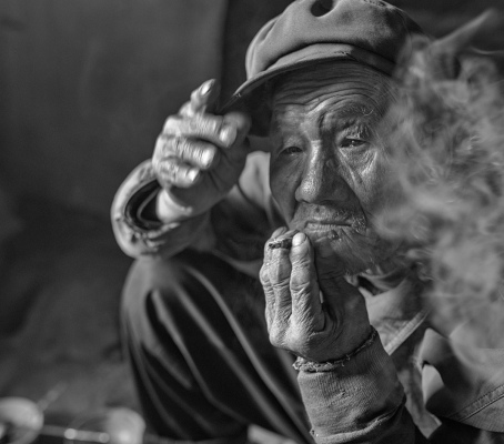 Smoker.
