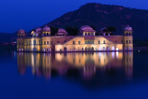 THE MYSTERY PALACE