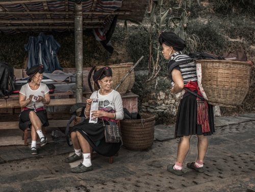 Yaoshan girls