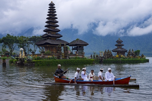 Temple day