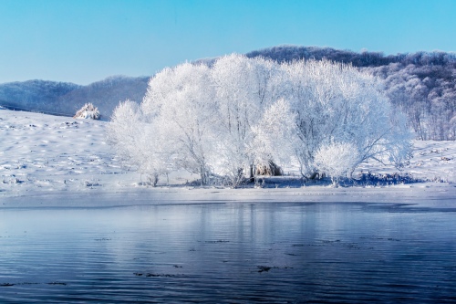 Snowy river