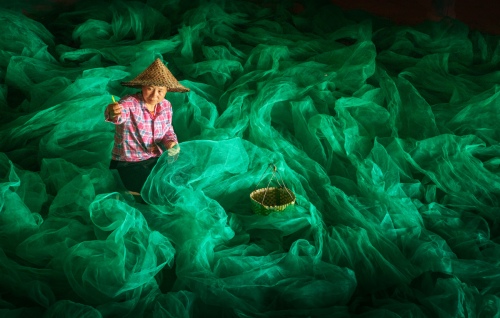 Woman weaver