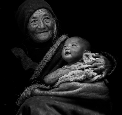 Close grandma and grandson