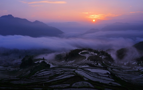 Morning ray in Yunhe.
