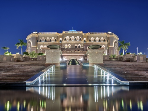 Eight star palace hotel in Abu Dhabi