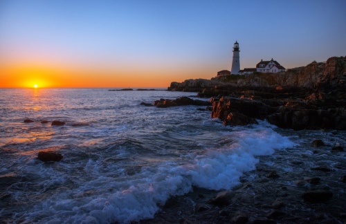 lighthouse sunrise 2