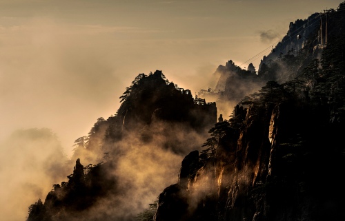 Sunrise at the Yellow Mountain