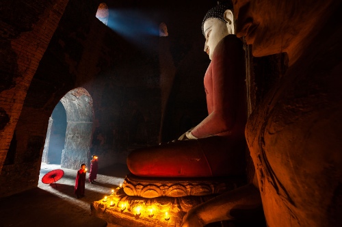  Monks in Stupa