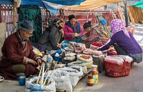 Leh Market