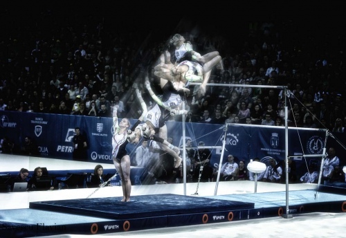 Uneven bars