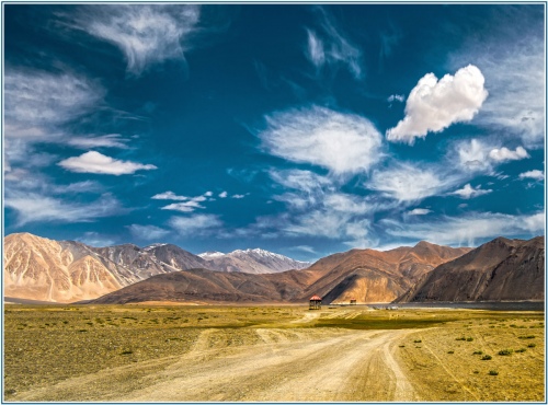 PATH TO LAKE