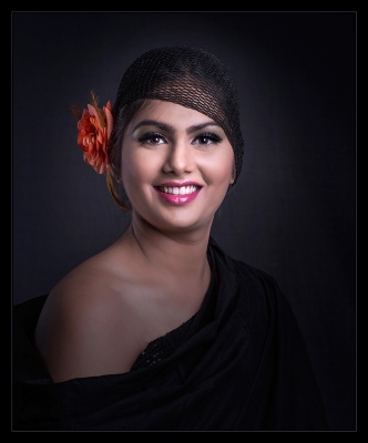  Lovely Dhara