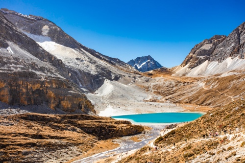 Crystal blue spring