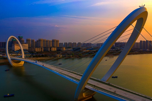 Nanjing Eye Footbridge