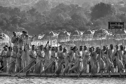 Phaung Daw Oo Pagoda Festival