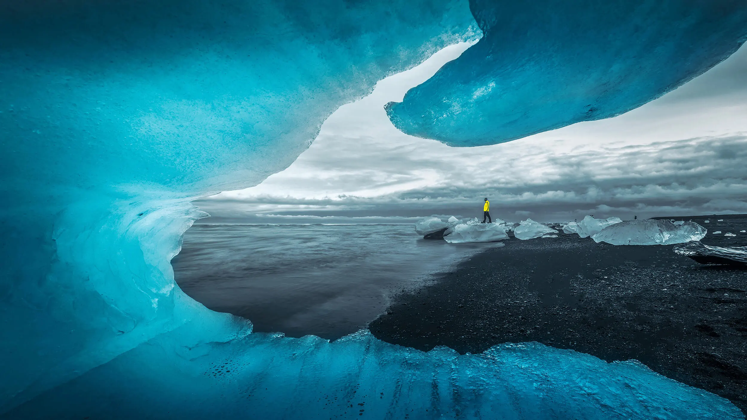 Hristev Dimo - Ice frame